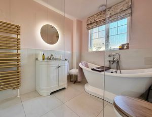 Photo 12- click for photo gallery